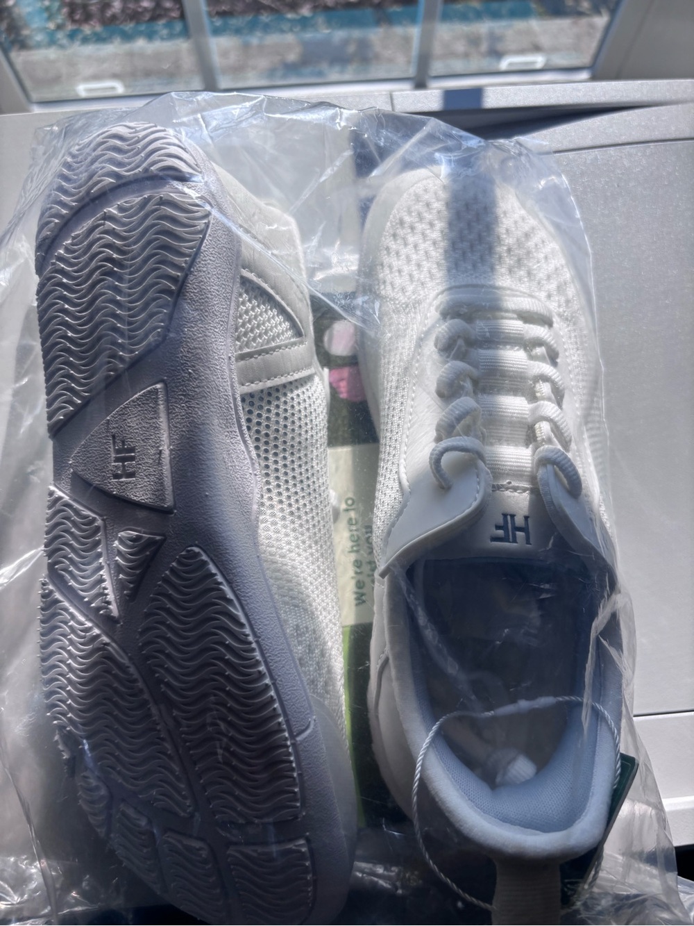 Womens Lightweight Knit Sneaker in White